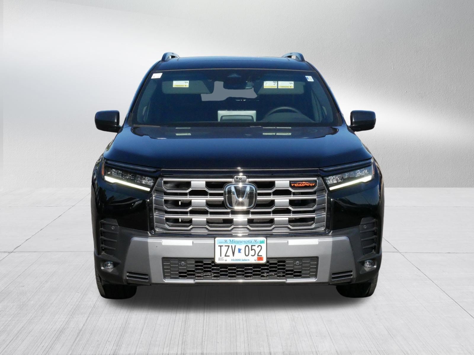 Certified 2026 Honda Pilot TrailSport image 2