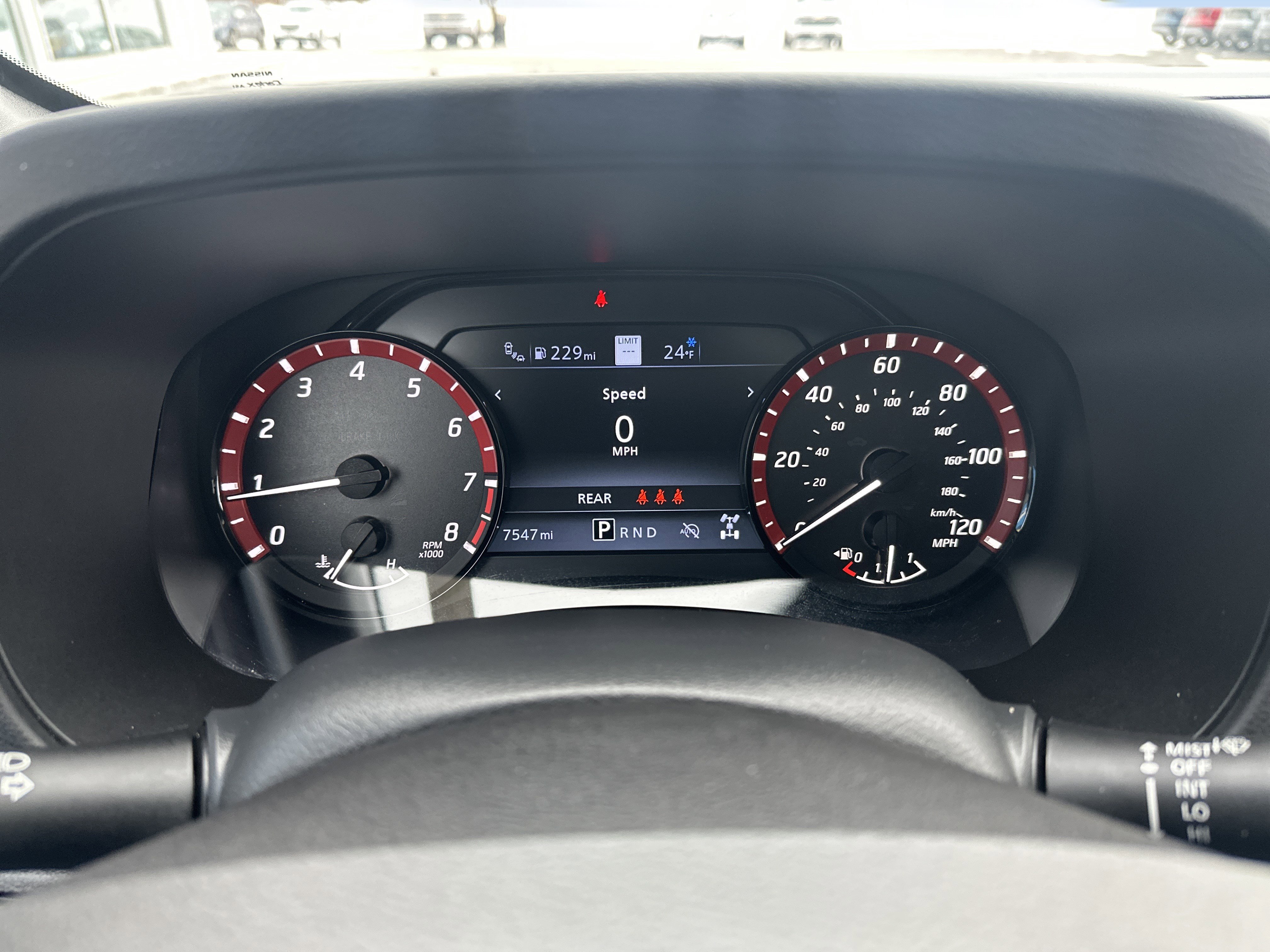 Used 2025 Nissan Frontier PRO-4X w/ Pro Premium Package image 16