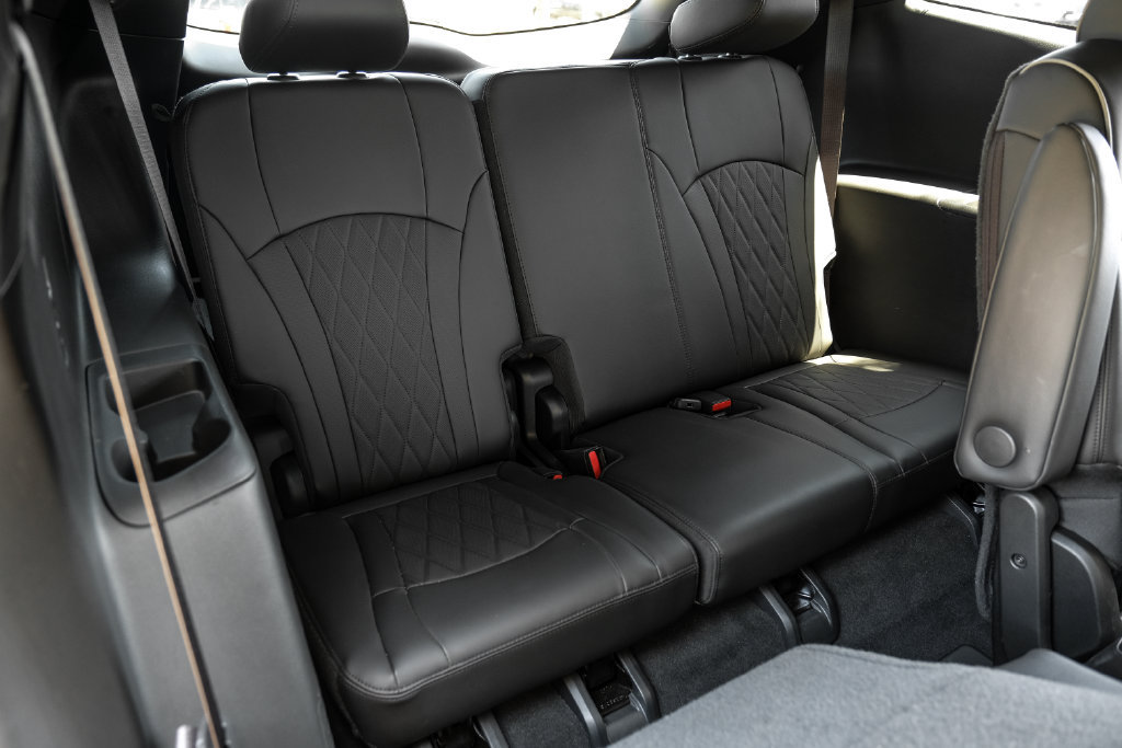 Used 2024 Buick Enclave Avenir w/ Avenir Technology Package FWD image 56