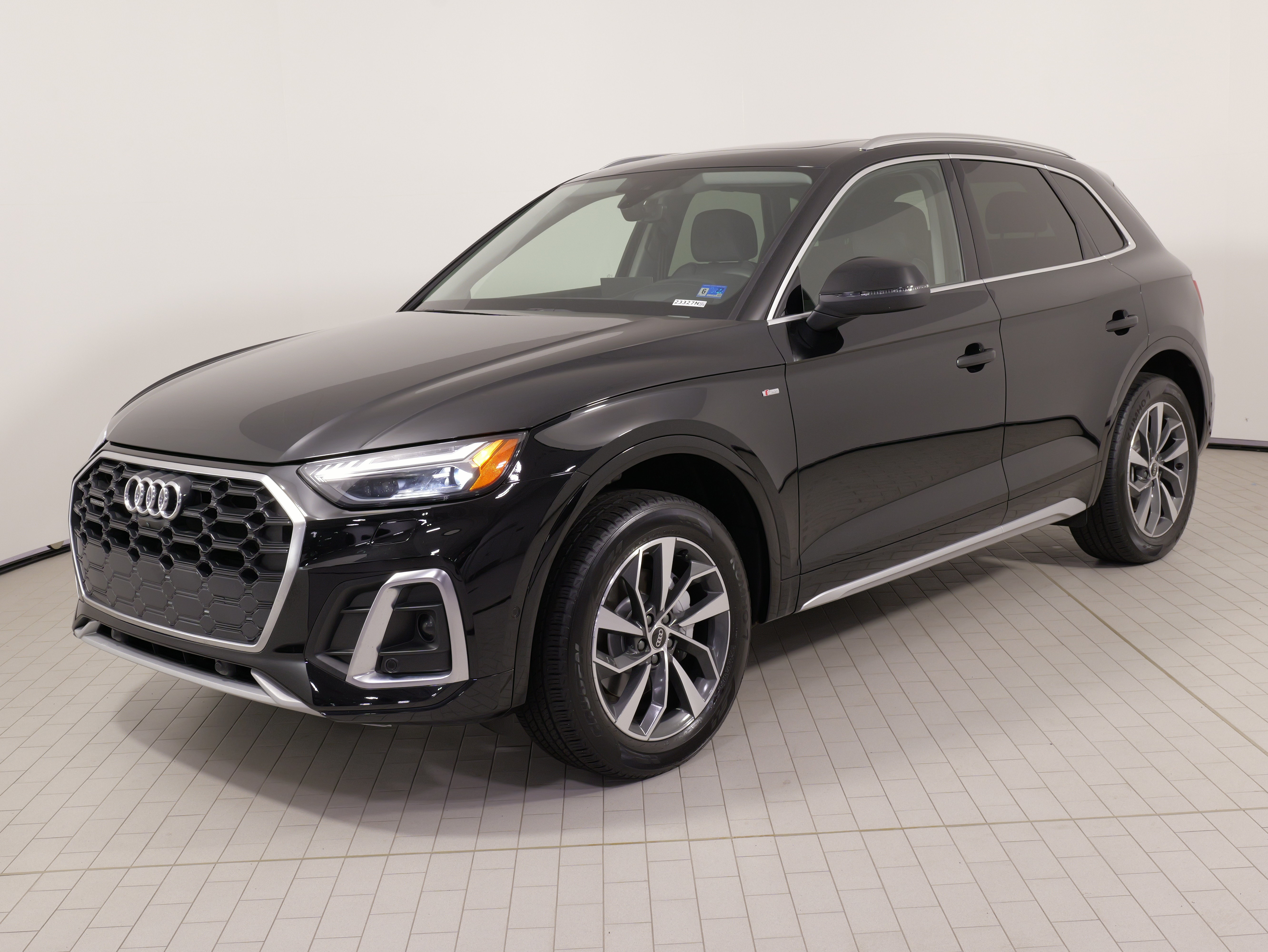 Used 2023 Audi Q5 2.0T Prestige AWD/4WD image 3