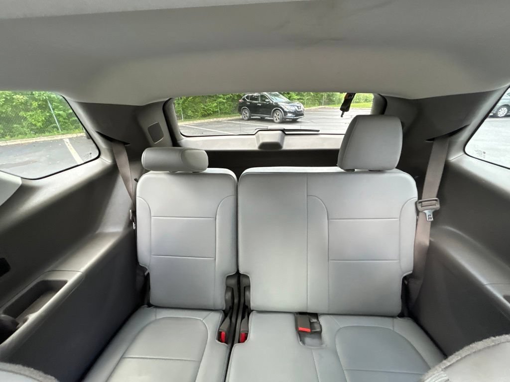 Used 2019 Chevrolet Traverse LT w/ LT Premium Package FWD image 32