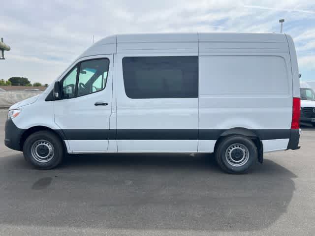 New 2026 Mercedes-Benz Sprinter 2500 image 2
