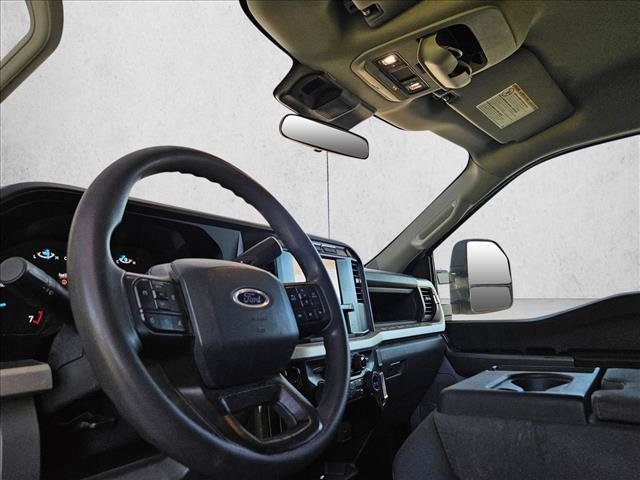 Used 2023 Ford F250 XL w/ STX Appearance Package AWD/4WD image 9