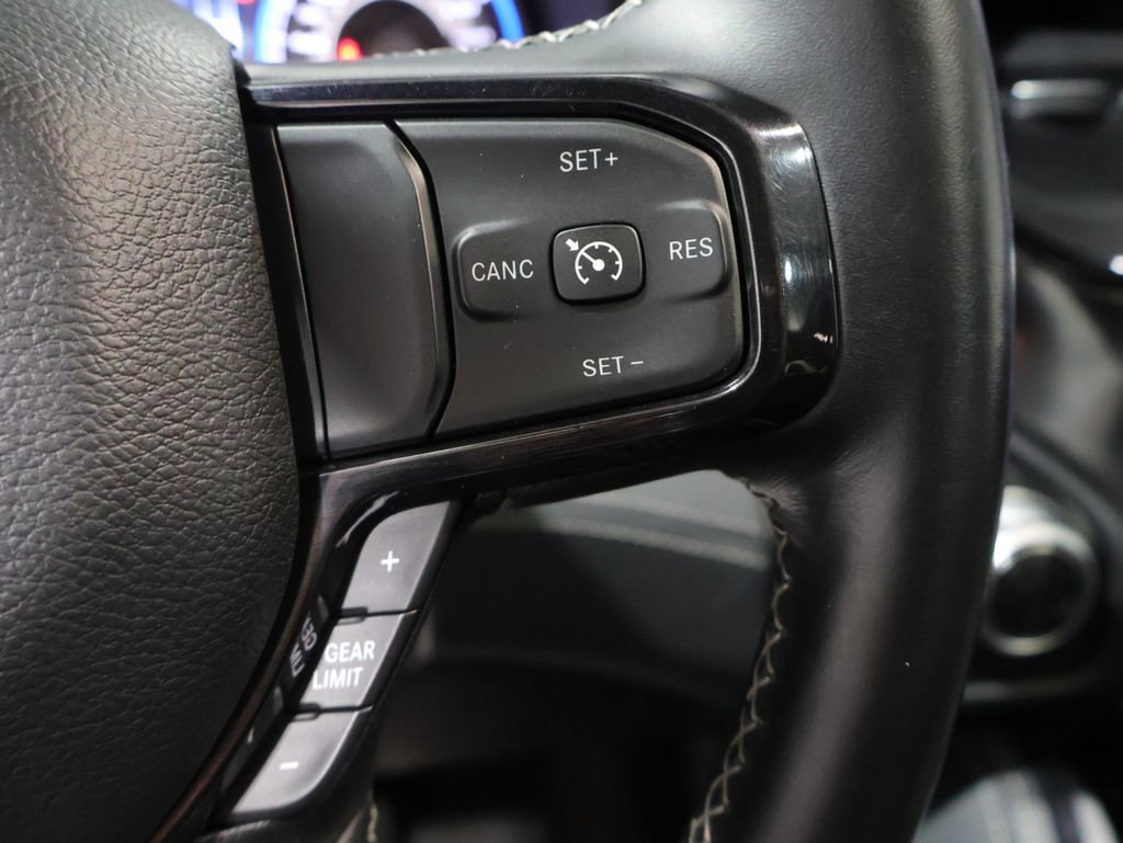 Certified 2022 RAM 1500 Limited w/ Night Edition image 41