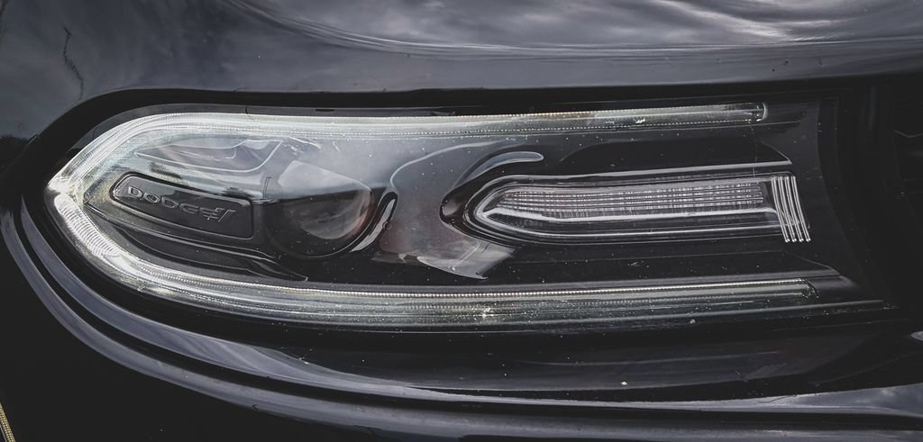 Used 2019 Dodge Charger SXT AWD/4WD image 24
