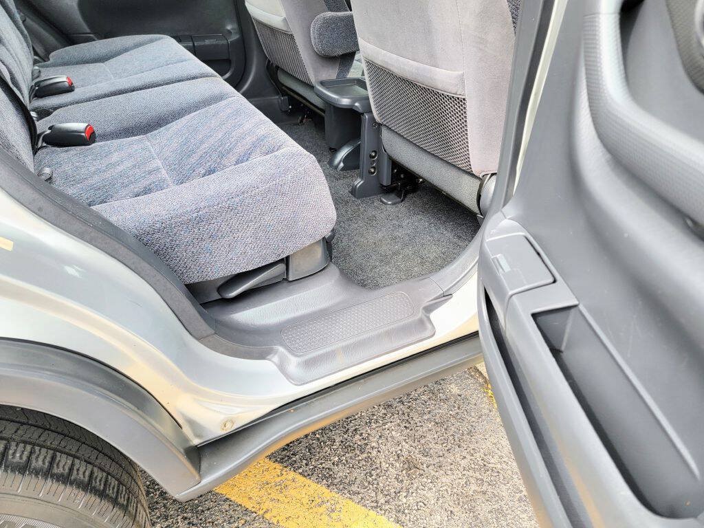Used 1999 Honda CR-V EX image 16