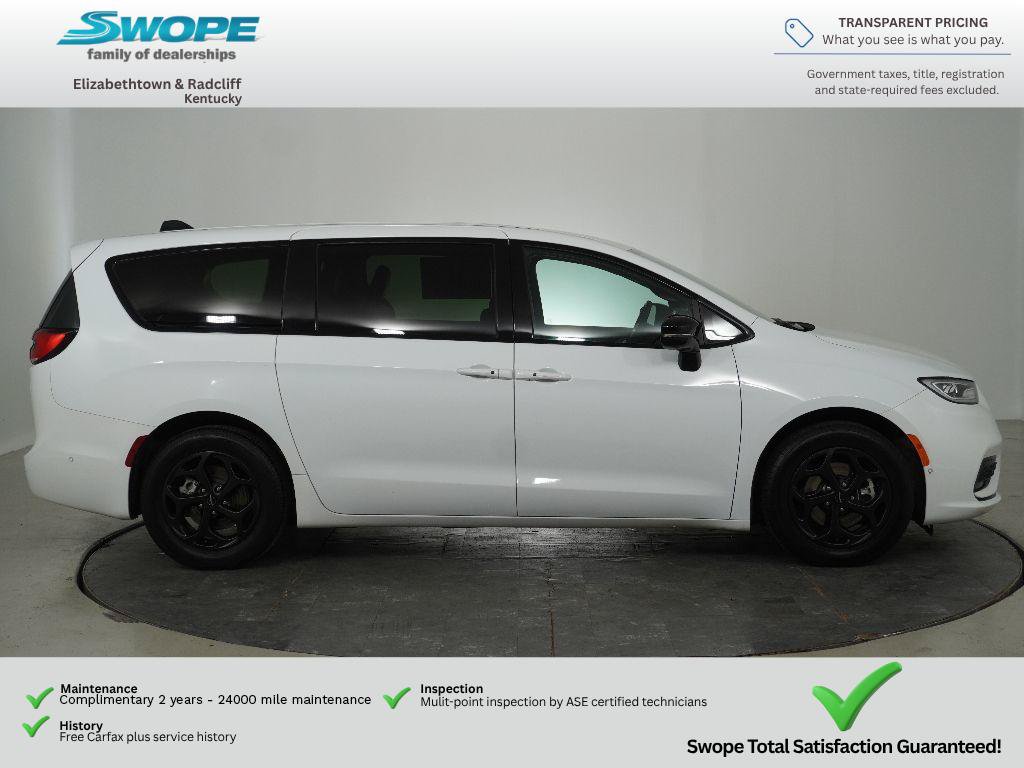 Used 2024 Chrysler Pacifica Limited FWD image 2