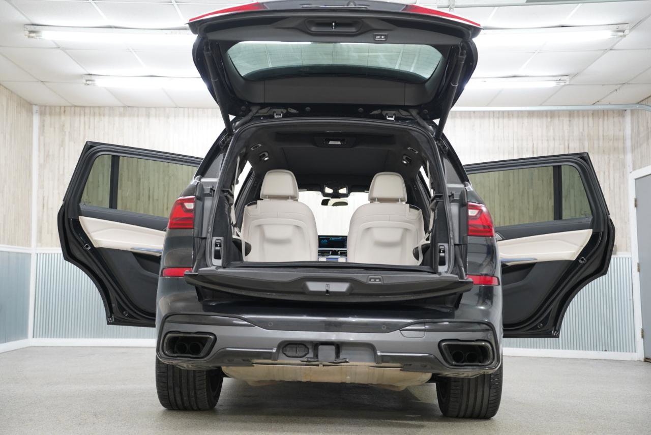 Used 2022 BMW X7 M50i w/ Dynamic Handling Package image 42