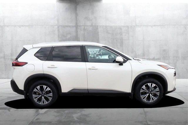 Used 2023 Nissan Rogue SV w/ SV Premium B Package AWD/4WD image 5