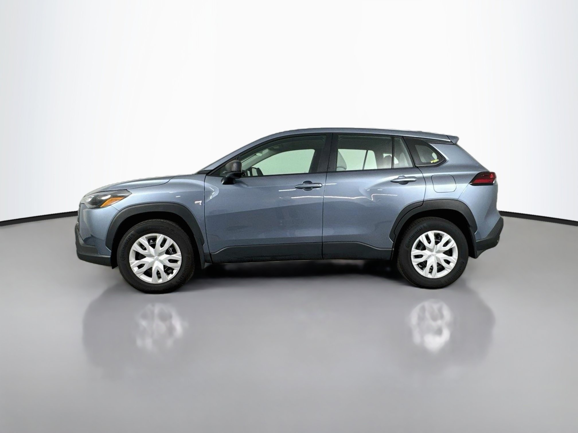 Certified 2026 Toyota Corolla Cross L AWD/4WD image 4