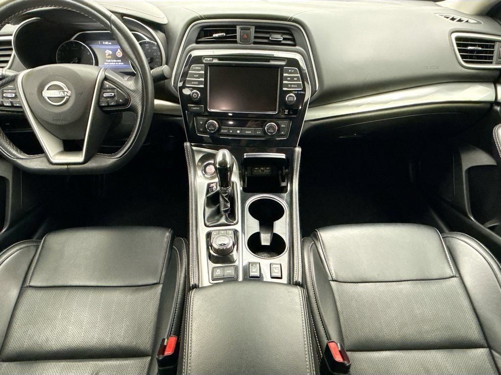 Used 2023 Nissan Maxima SV w/ Floor Mat Group FWD image 13
