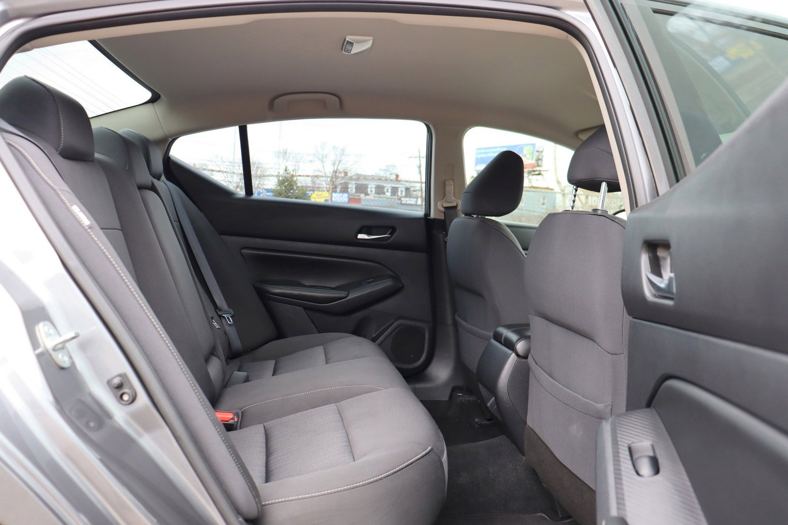 Used 2019 Nissan Altima 2.5 S FWD image 17