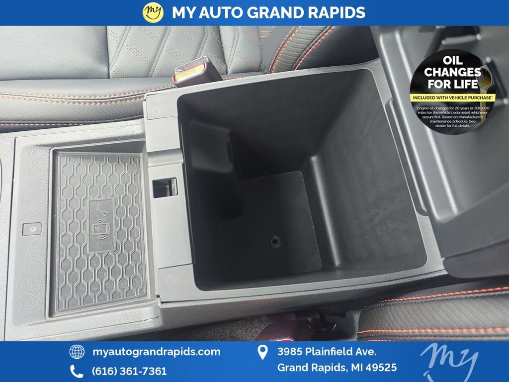 Used 2025 Nissan Frontier PRO-4X w/ Pro Premium Package AWD/4WD image 29