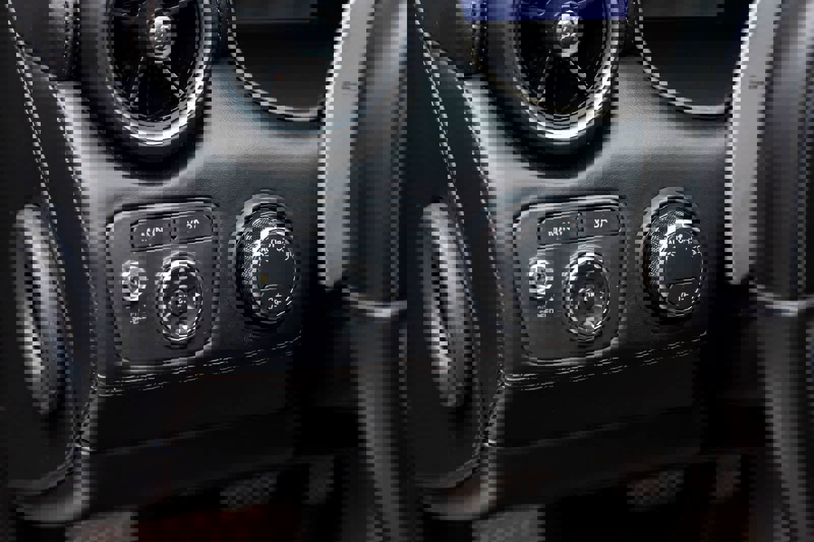 Used 2015 Ferrari FF image 29