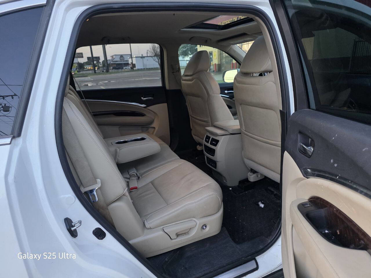 Used 2018 Acura MDX FWD image 19