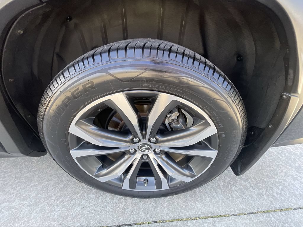 Used 2019 Lexus RX 350L FWD image 33