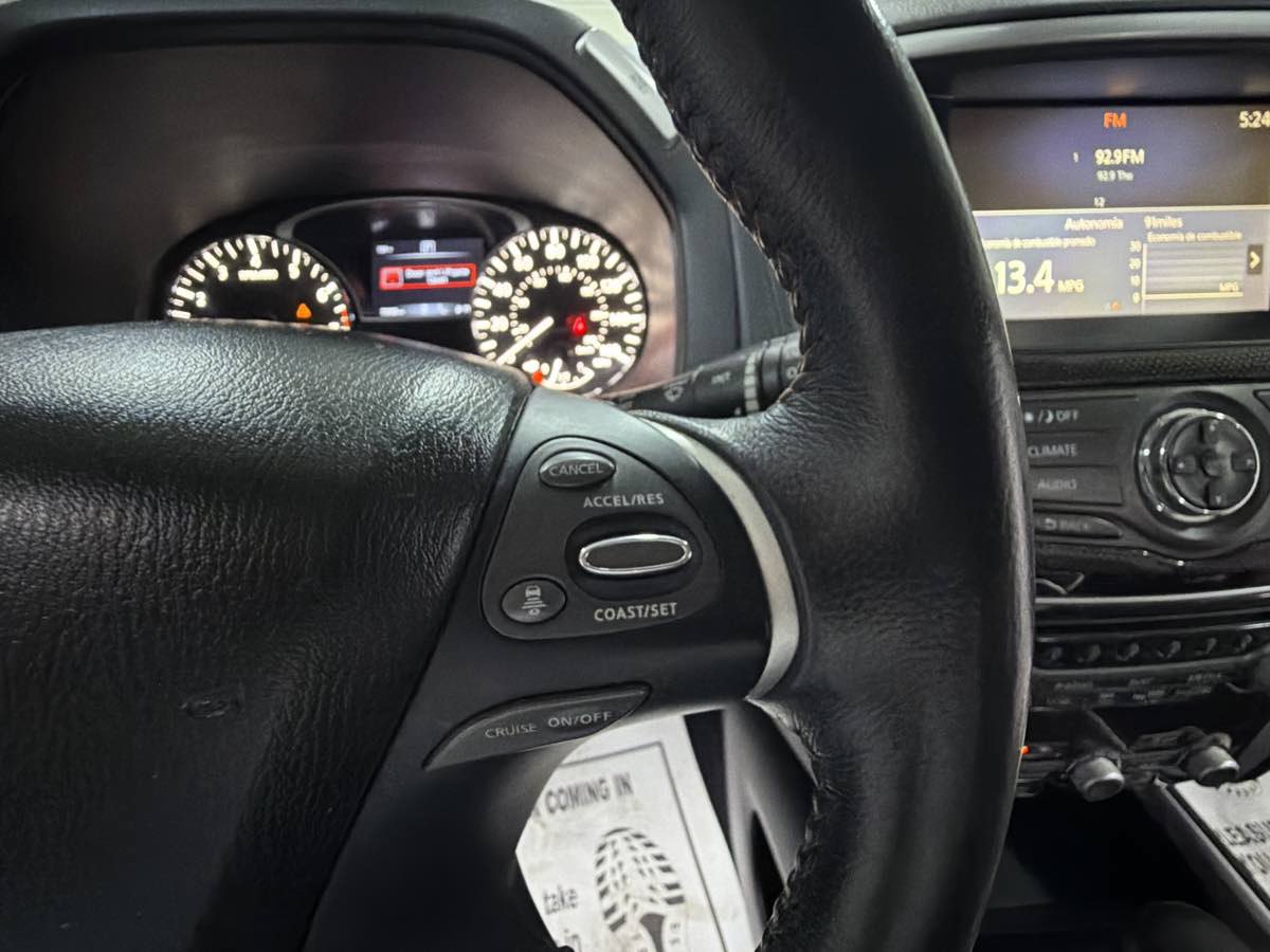 Used 2019 Nissan Pathfinder SV w/ Rock Creek Edition FWD image 17