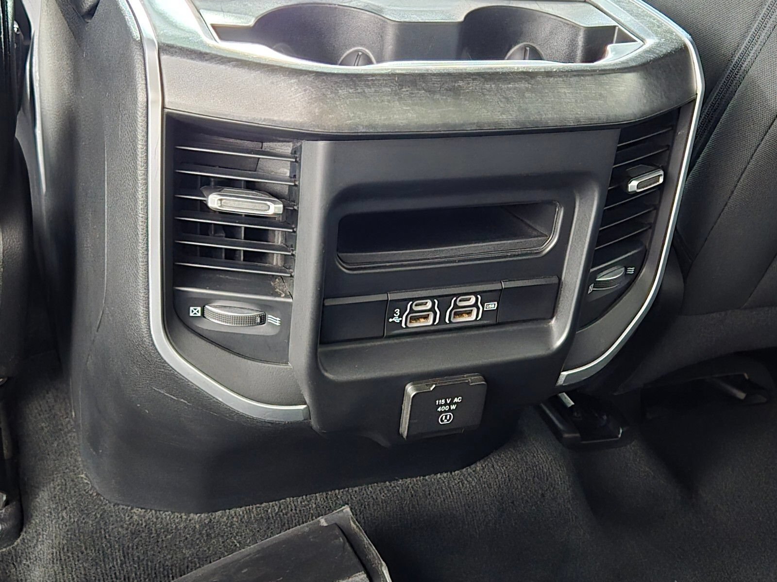 Used 2020 RAM 1500 Big Horn AWD/4WD image 14