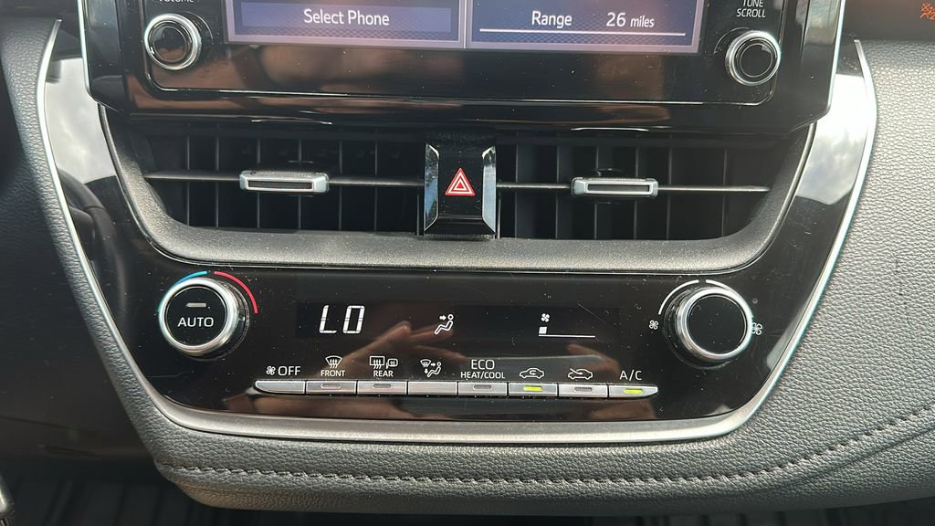 Used 2020 Toyota Corolla SE image 24