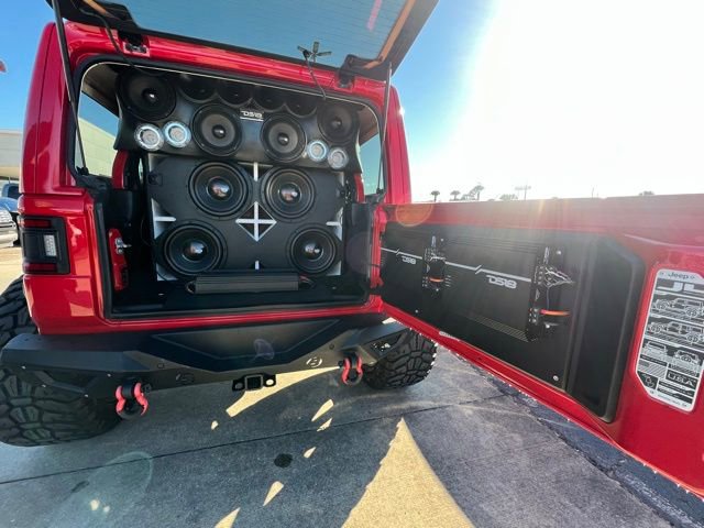 Used 2019 Jeep Wrangler Unlimited Rubicon w/ Steel Bumper Group image 8