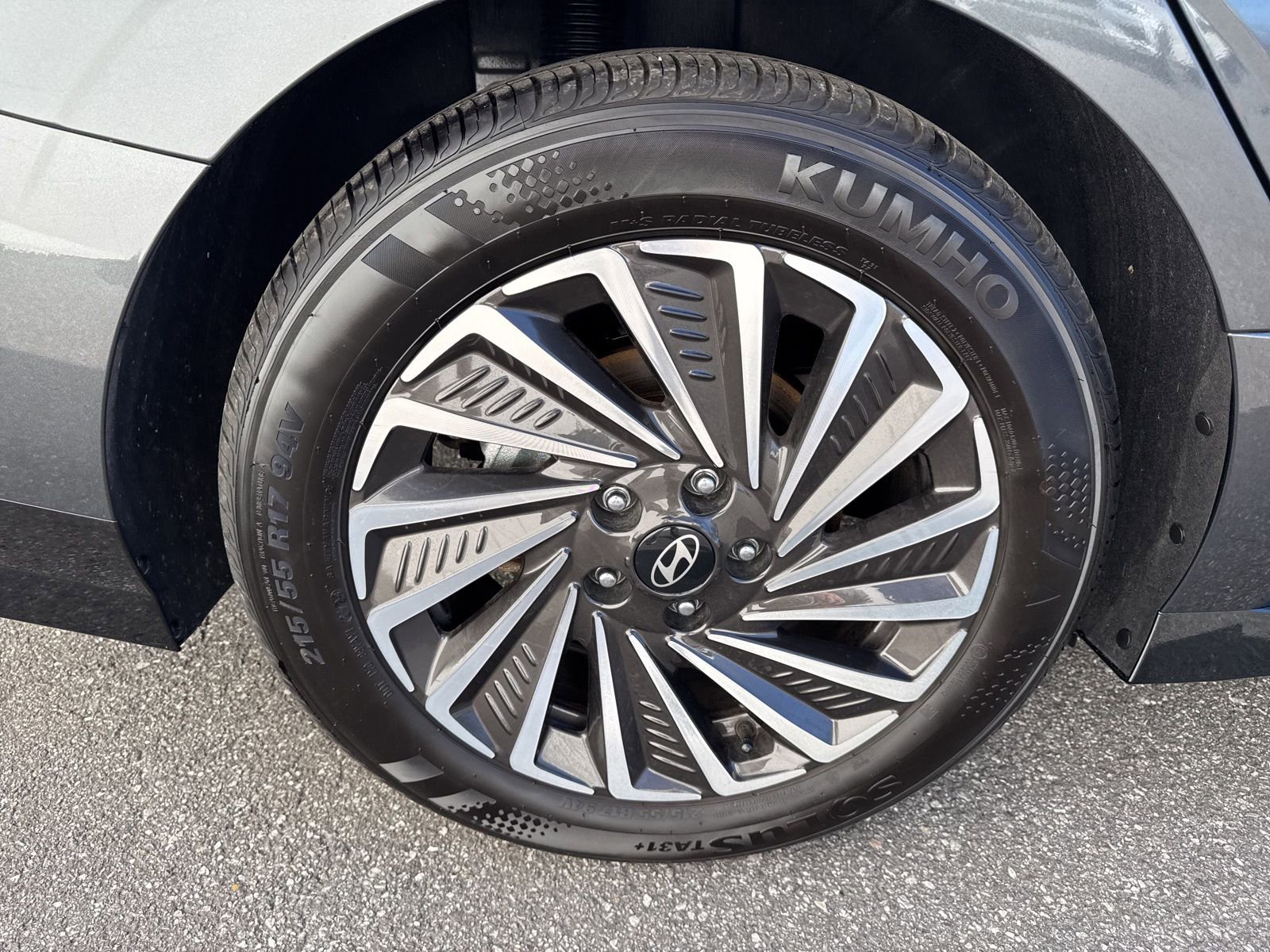 Certified 2025 Hyundai Sonata Limited image 8