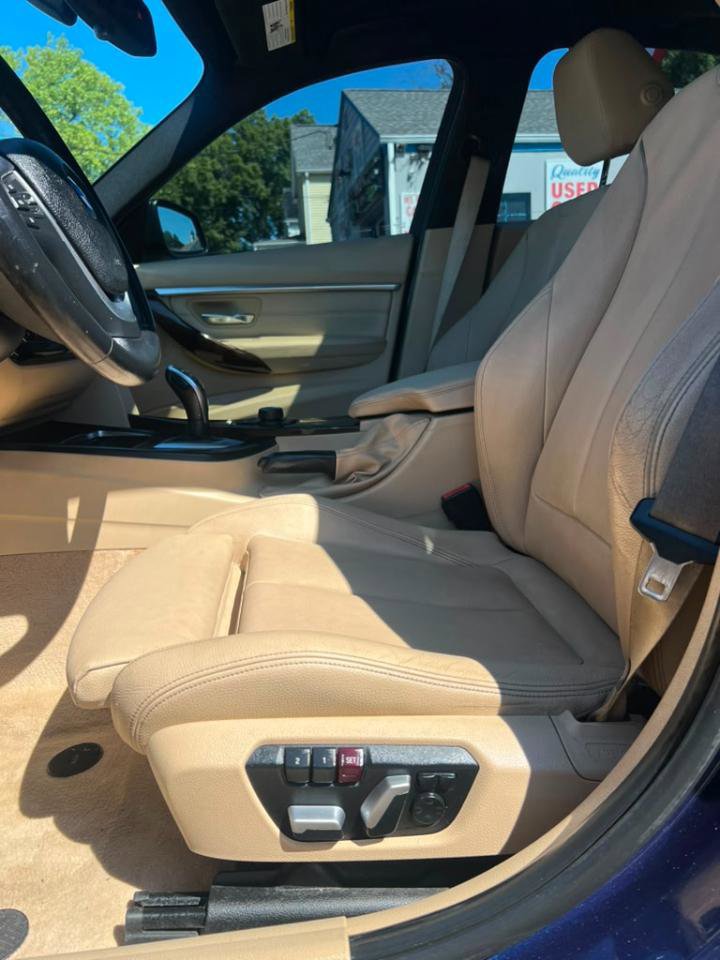 Used 2016 BMW 328i xDrive Sedan AWD/4WD image 30