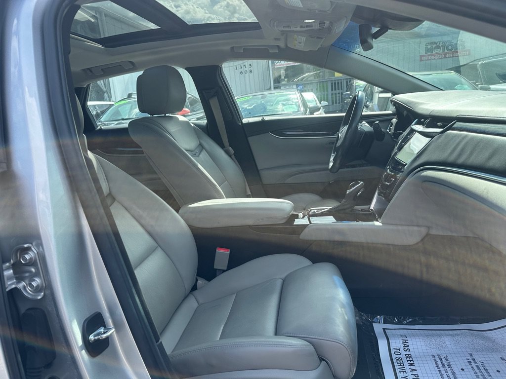 Used 2013 Cadillac XTS Luxury w/ Driver Awareness Package FWD image 13