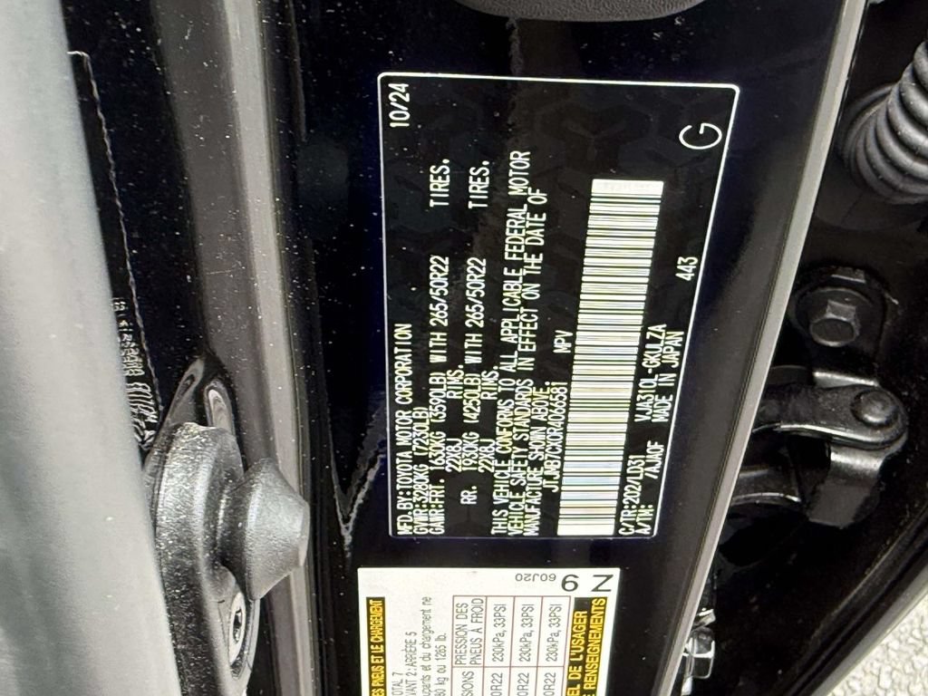 Used 2024 Lexus LX 600 F Sport AWD/4WD image 32