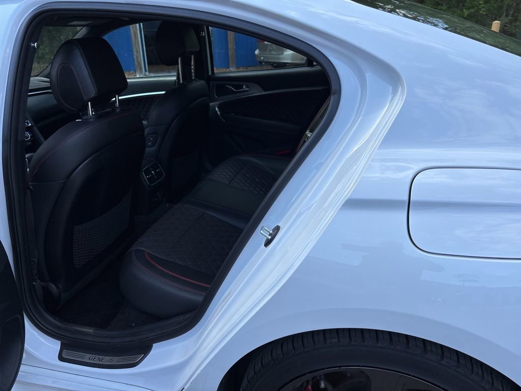 Used 2019 Genesis G70 3.3T Advanced w/ Sport Package image 8