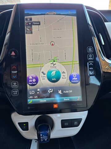 Used 2018 Toyota Prius Four w/ Advanced Technology Package FWD image 15