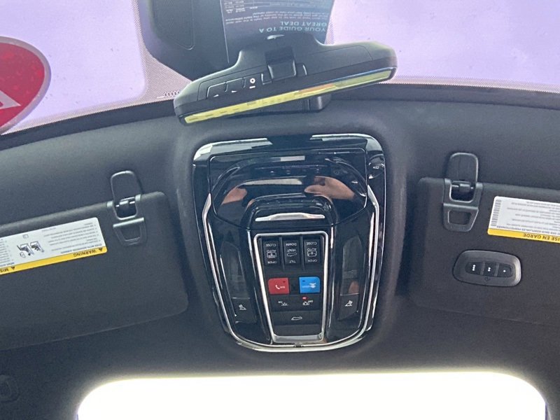 Used 2021 Jeep Grand Cherokee L Overland w/ Luxury Tech Group IV image 35