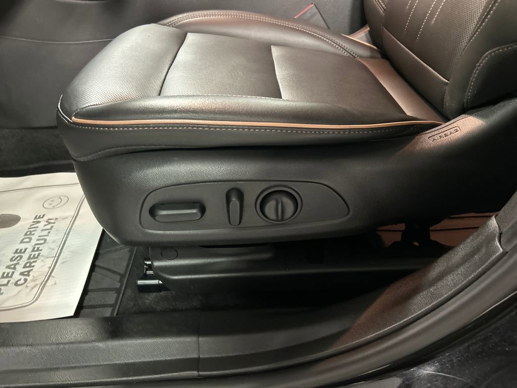 Used 2024 Buick Envista Avenir image 13