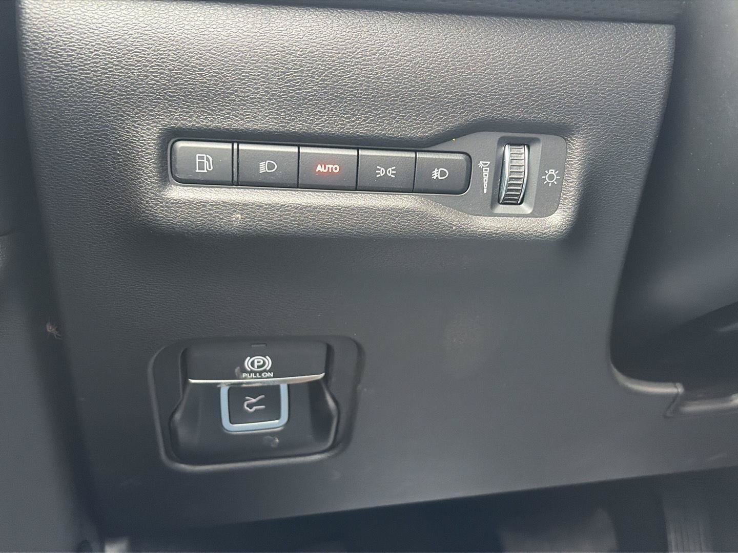 New 2026 Jeep Cherokee Limited AWD/4WD image 10