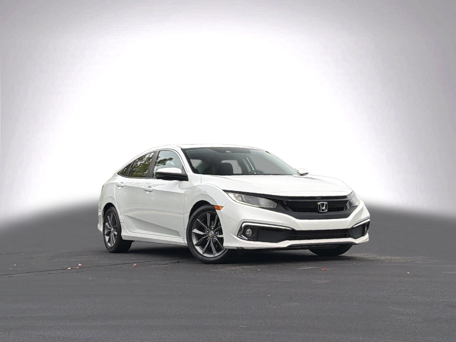 Used 2019 Honda Civic EX image 2