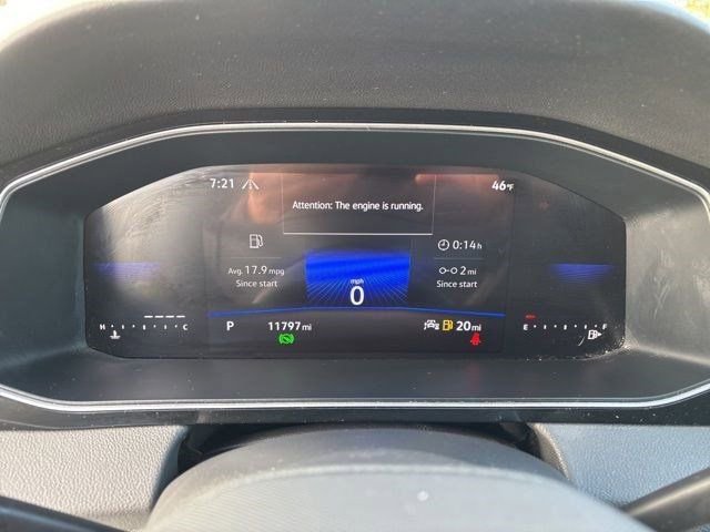 Used 2025 Volkswagen Jetta S image 14