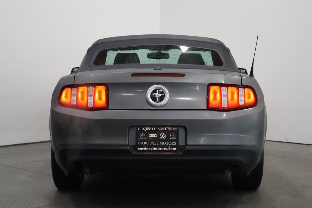 Used 2011 Ford Mustang Premium w/ Security Pkg image 11