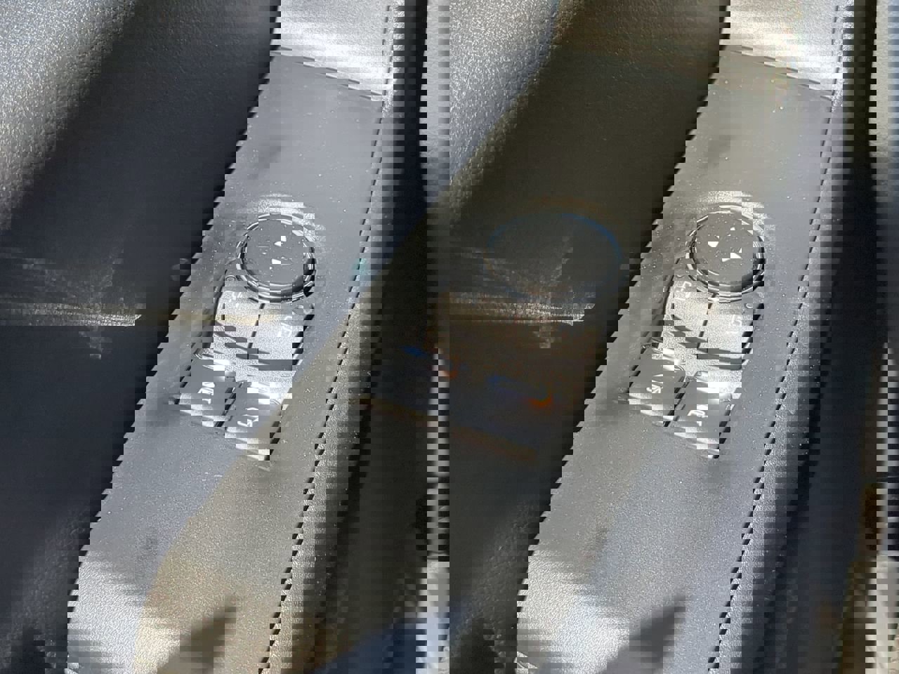 New 2025 Ford F550 2WD Regular Cab Super Duty w/ XL Chrome Package image 20