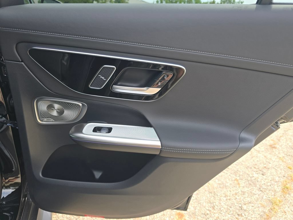 New 2027 Mercedes-Benz GLC 300 4MATIC image 24