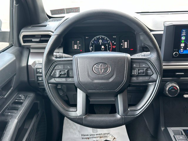 Certified 2026 Toyota Tacoma SR5 AWD/4WD image 44