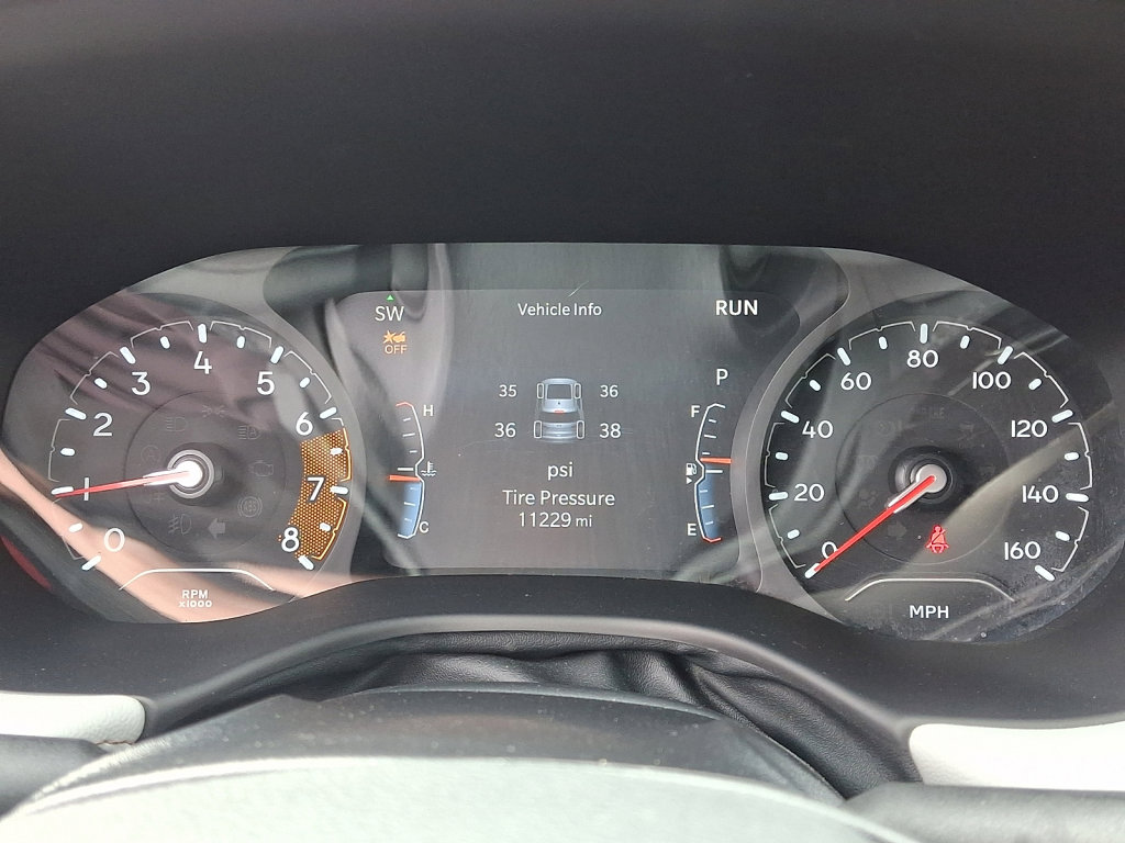 Used 2024 Jeep Compass Limited image 26