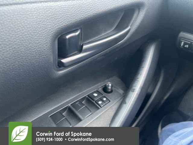 Used 2025 Toyota Corolla LE image 18