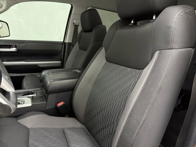 Used 2016 Toyota Tundra SR5 w/ SR5 Upgrade Package AWD/4WD image 8