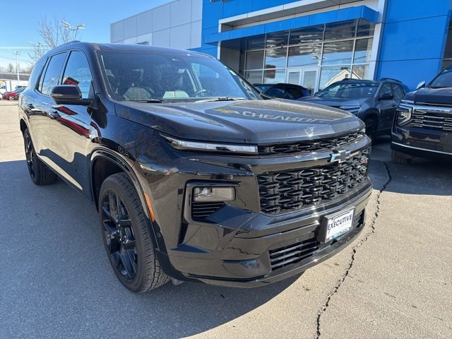 Used 2024 Chevrolet Traverse RS w/ LPO, Floor Liner Package image 4