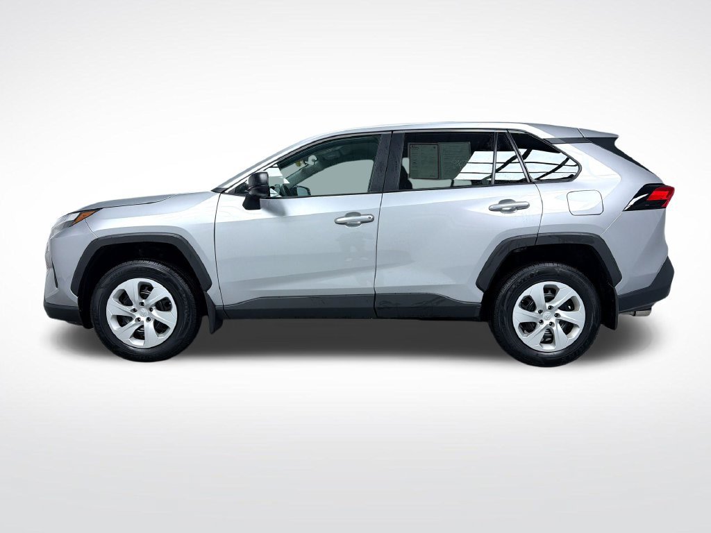 Certified 2024 Toyota RAV4 LE AWD/4WD image 12