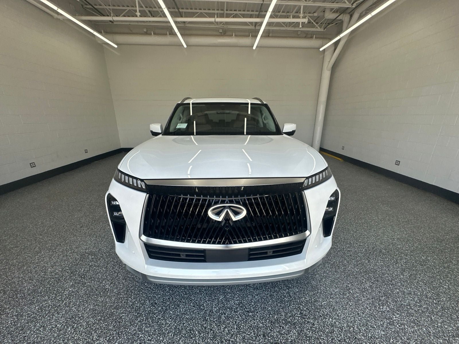New 2027 INFINITI QX80 Luxe w/ Cargo Package AWD/4WD image 5