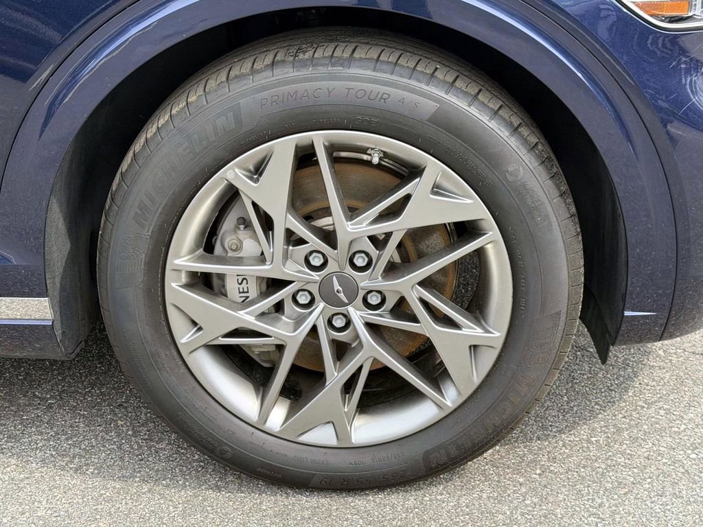 Certified 2025 Genesis GV70 2.5T image 7
