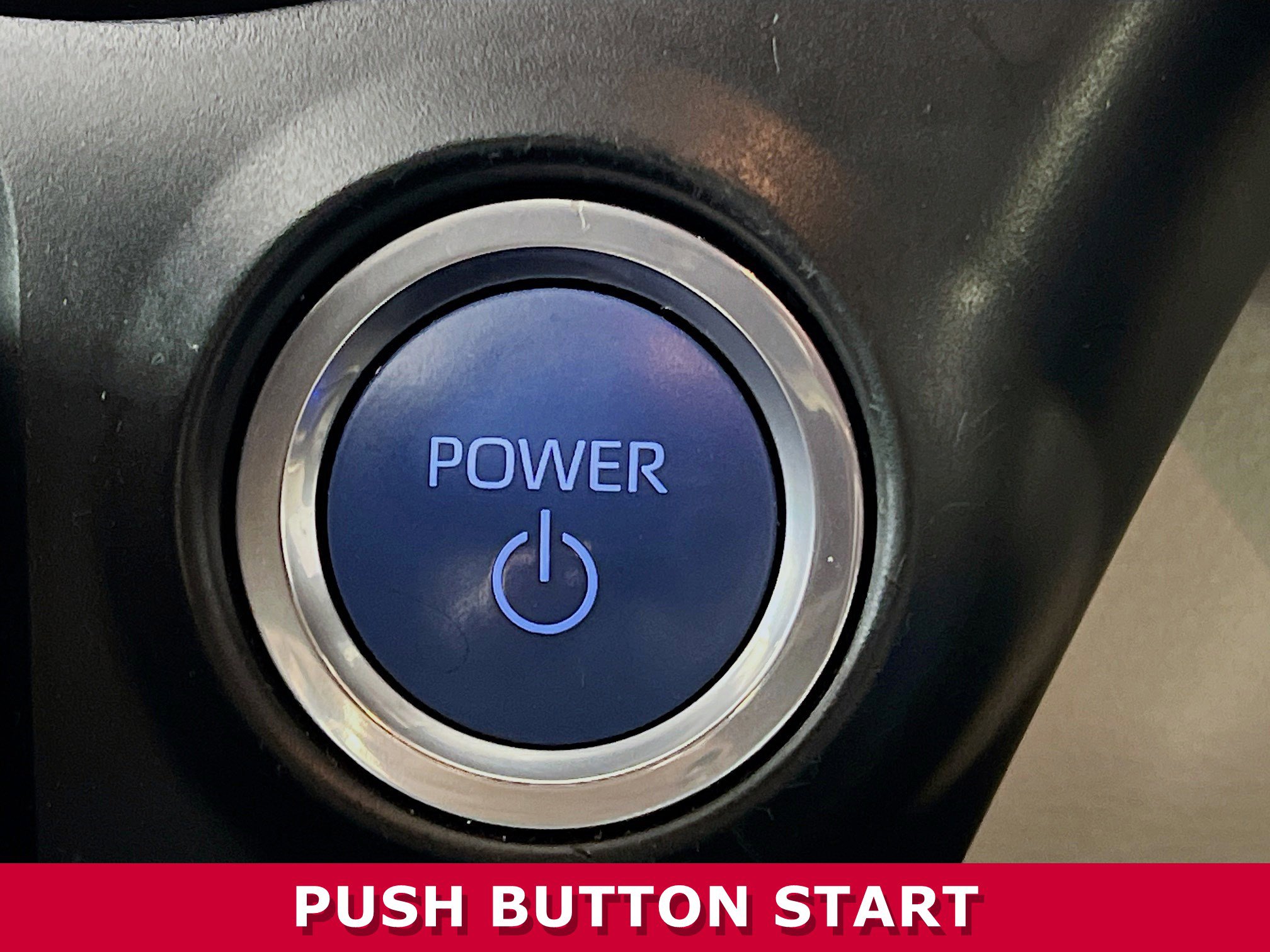 Used 2023 Toyota Sienna Limited image 13