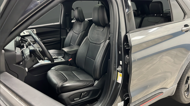 Used 2020 Ford Explorer ST w/ ST Street Pack AWD/4WD image 9
