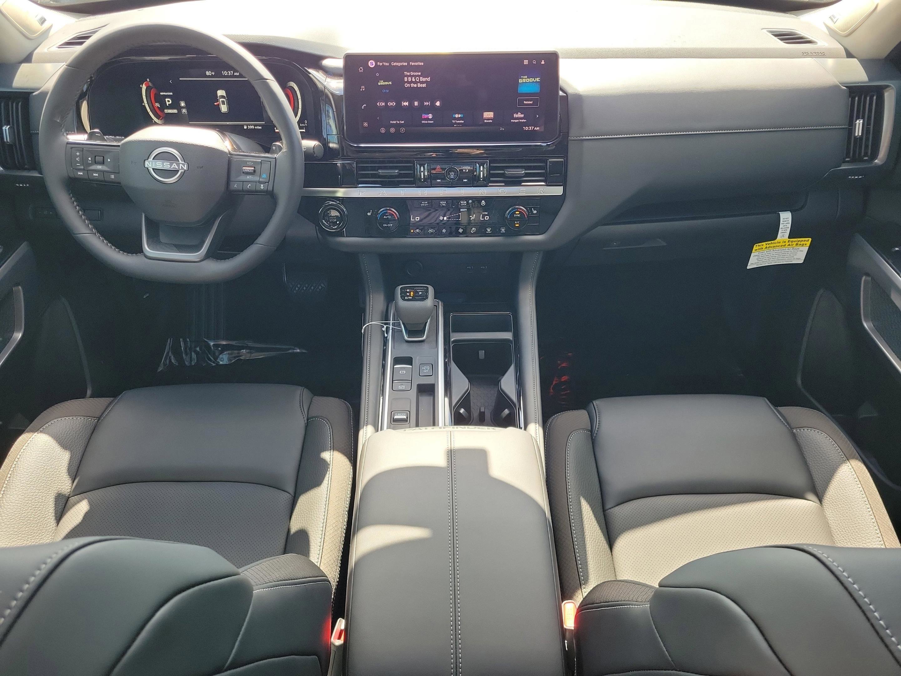 New 2026 Nissan Pathfinder SL image 13