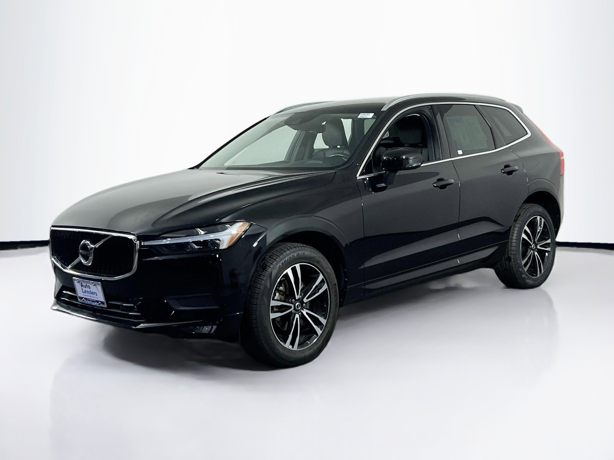 Used 2021 Volvo XC60 T5 Momentum w/ Premium Package